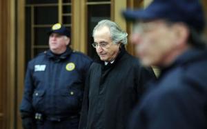Le 11 décembre 2008, le courtier-vedette Bernard Madoff fut arrêté aux Etats-Unis pour avoir commis une présumée fraude d’un montant de 50 milliards de dollars. ( C ) The Telegraph – Derek Blair