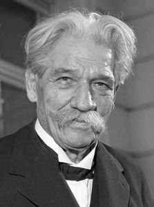 Albert_Schweitzer_1955